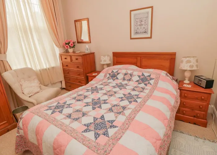 Sandsend Sunset View Whitby