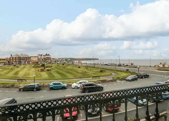 Sandsend Sunset View * Whitby