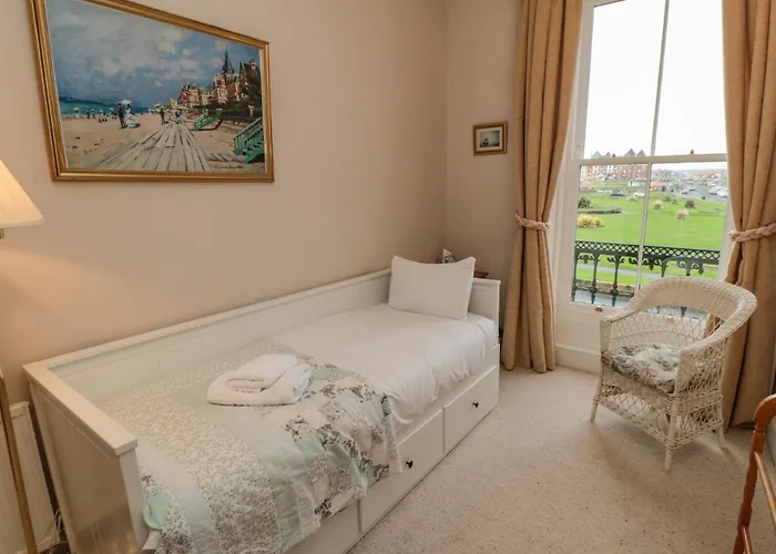 Sandsend Sunset View