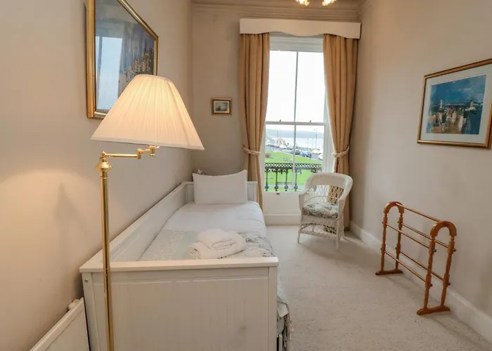 Sandsend Sunset View