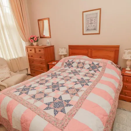 Sandsend Sunset View Whitby